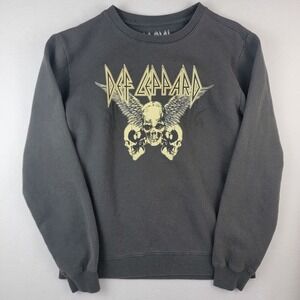Def Leppard Crewneck Band Rock Sweatshirt Gray Long sleeve Skull & Wings Graphic